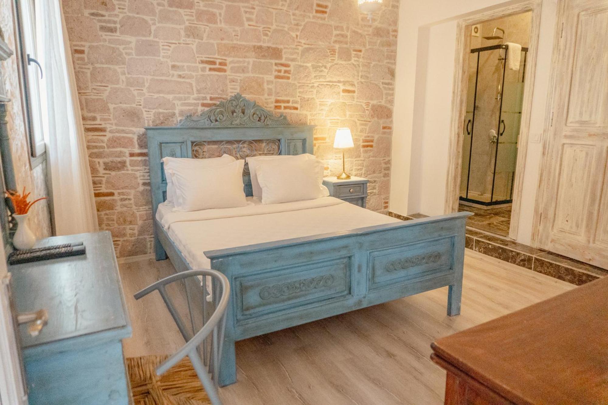 Cunda Mor Limon Otel Ayvalı Esterno foto