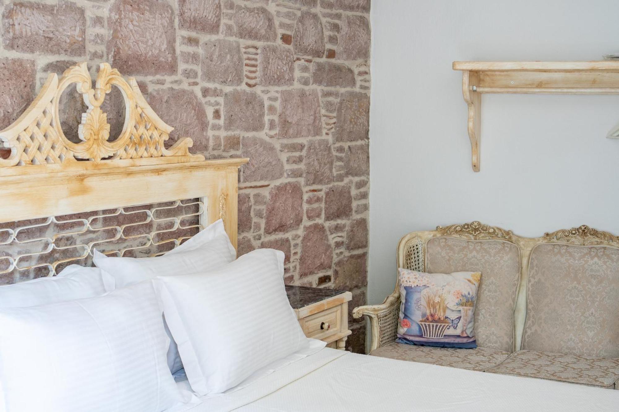 Cunda Mor Limon Otel Ayvalı Esterno foto