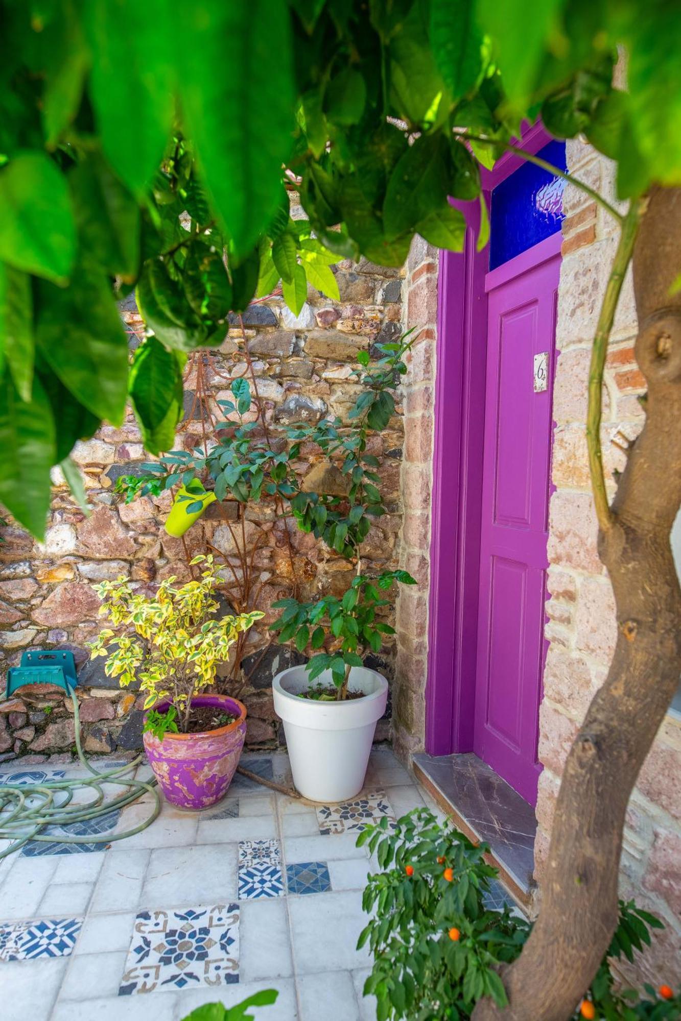 Cunda Mor Limon Otel Ayvalı Esterno foto
