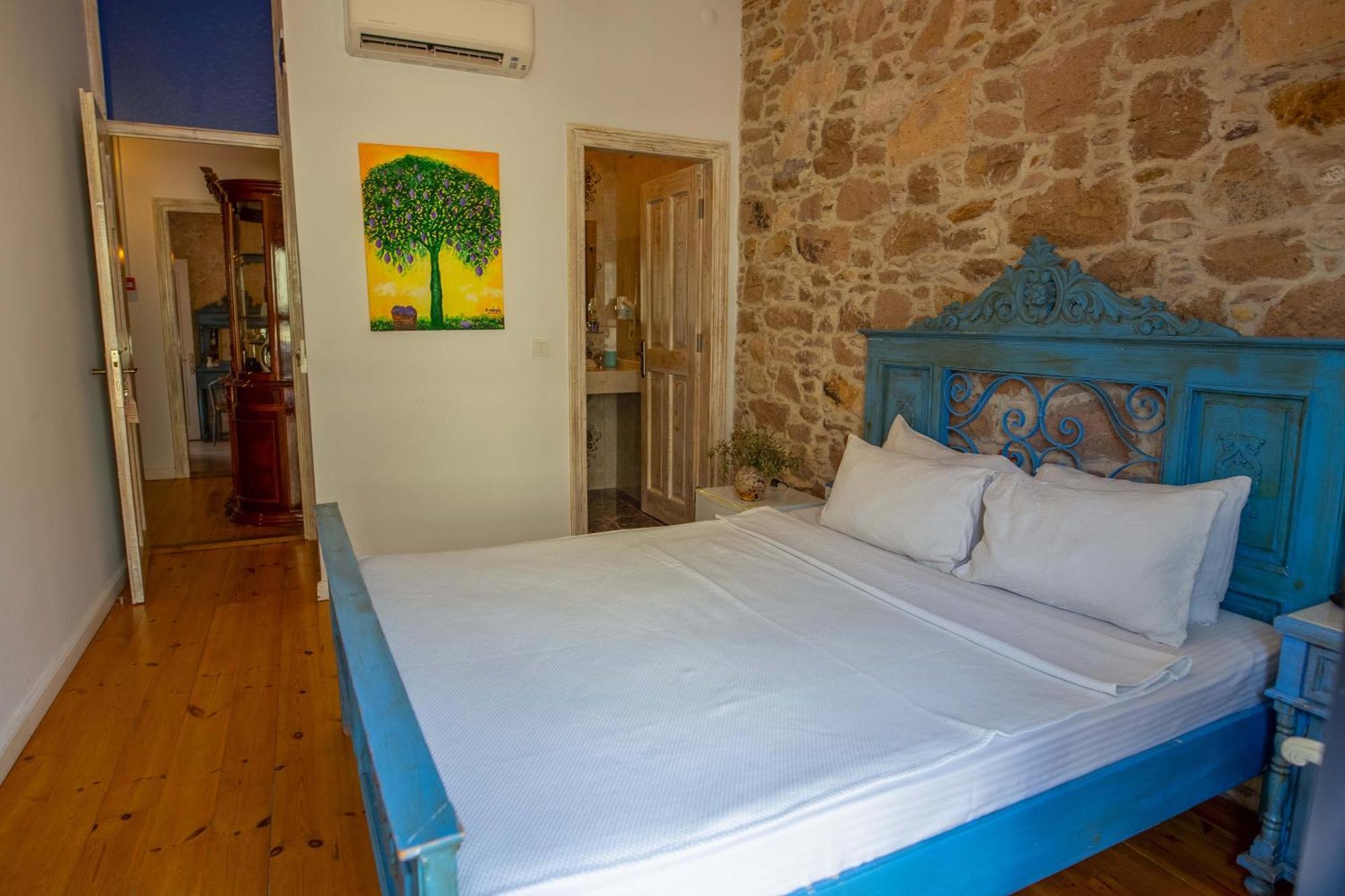 Cunda Mor Limon Otel Ayvalı Esterno foto