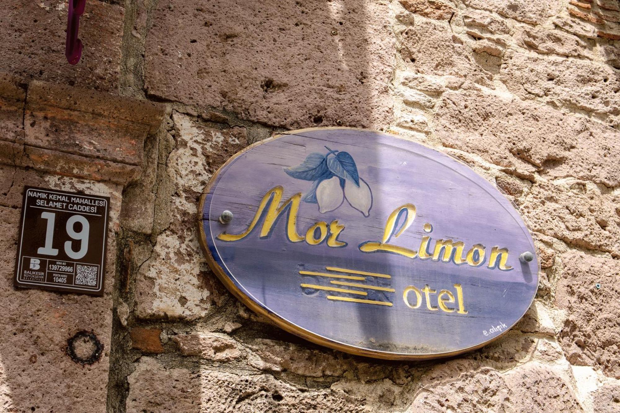 Cunda Mor Limon Otel Ayvalı Esterno foto